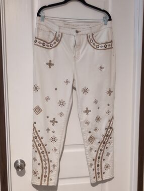 Chico's Off White Embellished Ankle Jeans, 12